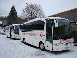 Photo n°2 de LACHAUD VOYAGES à Villetoureix (Compagnie d'autobus)