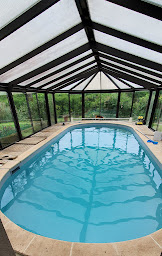 Photo n°4 de I.D.E PISCINES - Pisciniste 35 Ille-et-Vilaine à Romillé (Magasin de matériel pour piscines)