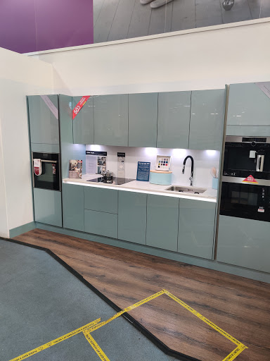Wickes Kettering - Visual