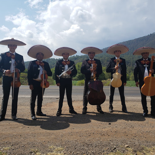 Mariachi Serenata de Mexico Tlalpujahua