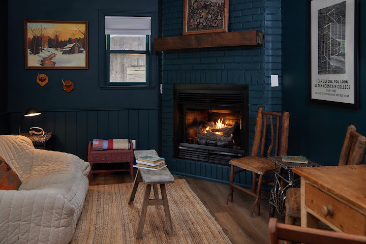 Outpost Inn Highlands by null