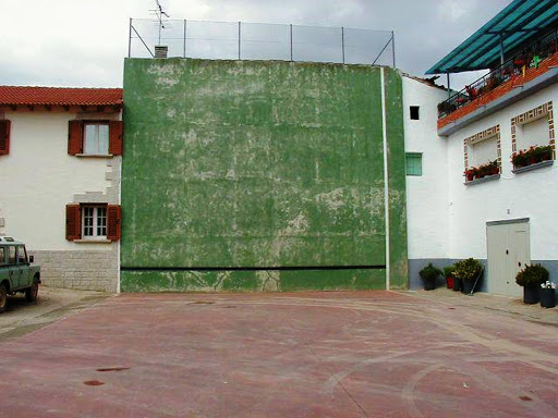Frontón Público Municipal de Espronceda.