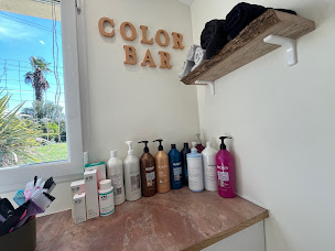 Photo n°5 de Oriane M - Coiffeur à Yvrac (Salon de coiffure)