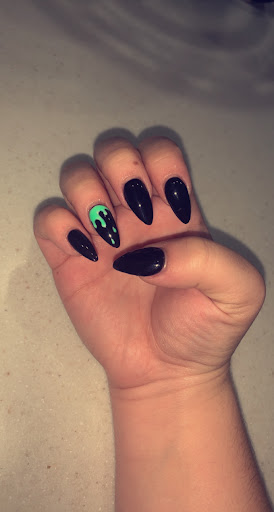 Nailtique By Holly - Thumbnail