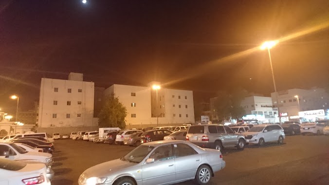 مواقف عامة Public Parking, Author: Hazem KUNNANA