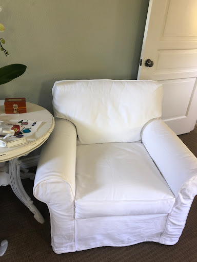 Madrigal's Custom Upholstery - Thumbnail