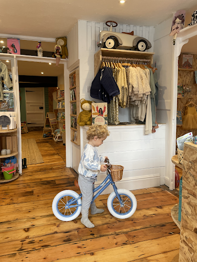 Squid & The Kid Gallery - United Kingdom