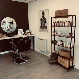 Photo n°19 de De L'or dans les Cheveux à Séné (Salon de coiffure)