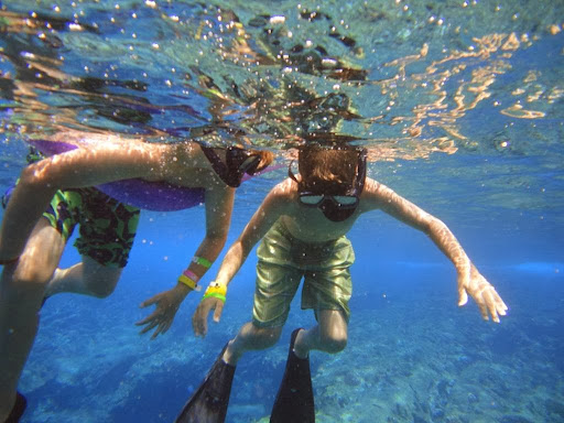 Aloha Babysit - Thumbnail