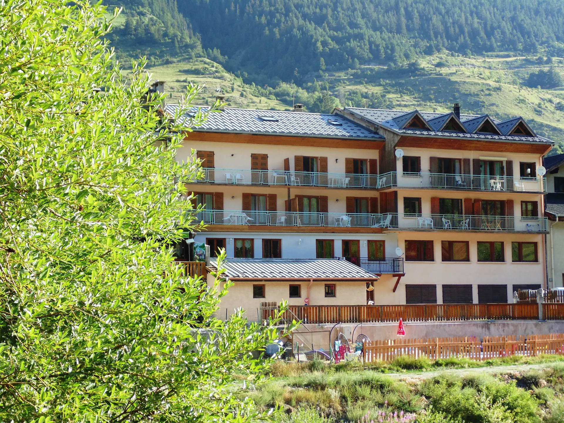 Le Relais Des Deux Cols