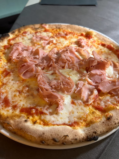 Pizzeria GEKO Gallery - Italy