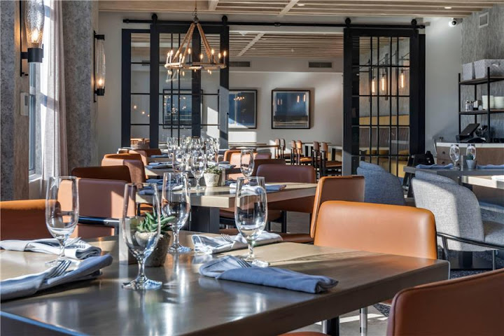 Cambria Hotel Portland Downtown Old Port by null