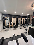 Rêvelation Bel air Coiffure Mixte &Barbier à Salon-de-Provence