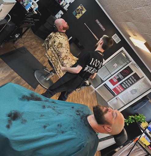 White House Dapper Barbershop Logo