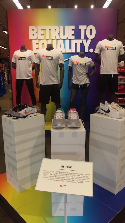 Nike Community Store