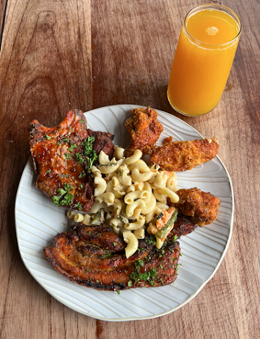 Fonda Mamá Gallina Obarrio by null