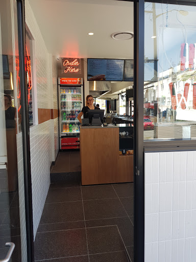 Photo of Manny's Diner Phillys & Pizza (chippendale)