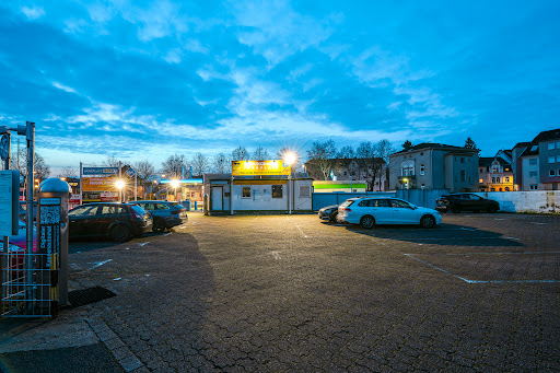 Parkingfriends: Ihr Parkplatz am ICE-Bahnhof Siegburg - Thumbnail