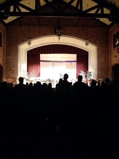Akin Auditorium - Visual