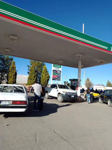 Gas station Service Los Compadres (PEMEX) - Thumbnail