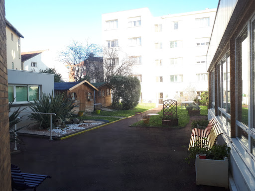 Photo de EHPAD Villa Caroline à Asnières-sur-Seine (92600)