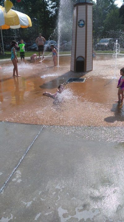 Ellen Trivanovich Aquatic Center