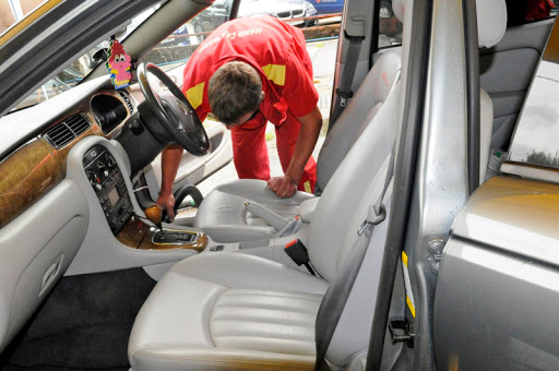 Apsley Car Wash Gallery - United Kingdom