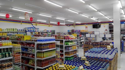 Photos of Indomaret Moyongkota