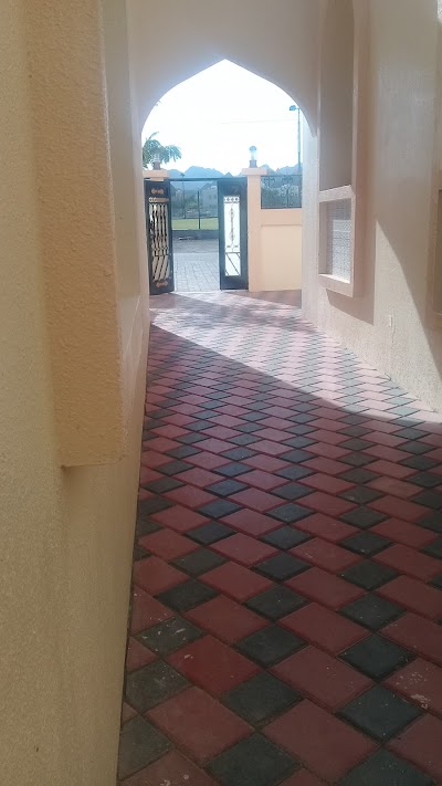 جامع حي العين