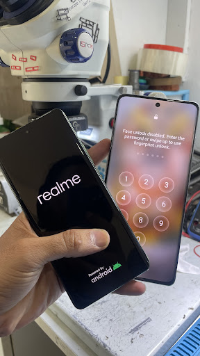 Professional OnePlus & Realme Screen Replacement in Mysore. post image