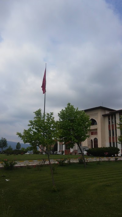 Dumlupınar University Faculty of Arts