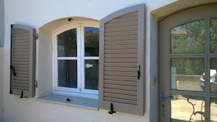 Photo n°8 de Ab Alu à Fréjus (Magasin de stores et de rideaux)