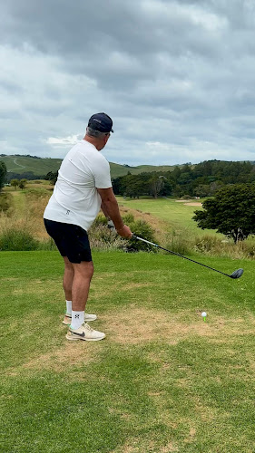 Omaha Beach Golf Club - Golf Club