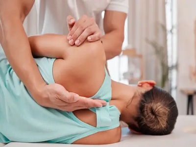 Best Back Pain Physiotherapy Clinic in Sector 12 Noida post image
