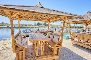 Photo n°98 de Restaurant La Maison Bleue à Courseulles-sur-Mer (Brasserie)