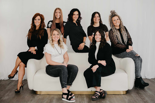 Summit Salon - Visual