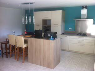 Photo n°4 de NAUDIN Cédric SARL - Peinture et Décoration Plumelin à Plumelin (Peintre en bâtiment)