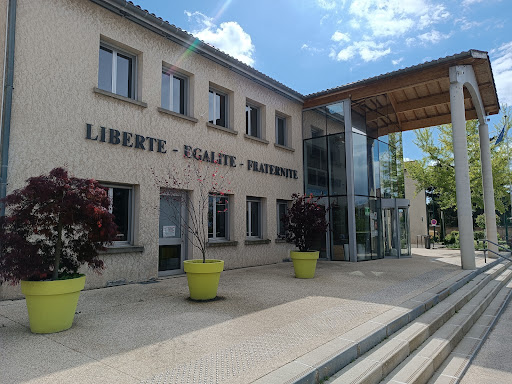 Photo de Mairie de Saint-Pierre-de-Chandieu