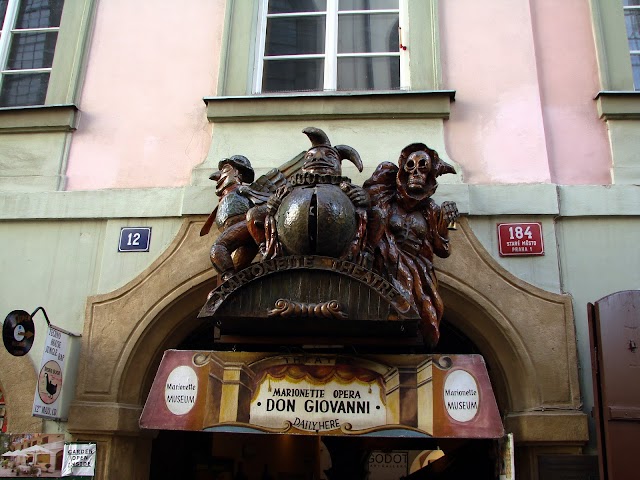 Theatre National de Marionnettes