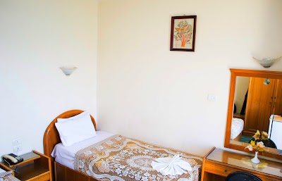 Photos of Semeramis hotel