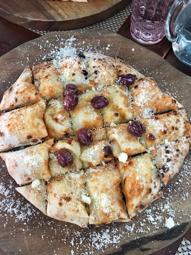Pizzeria Basta