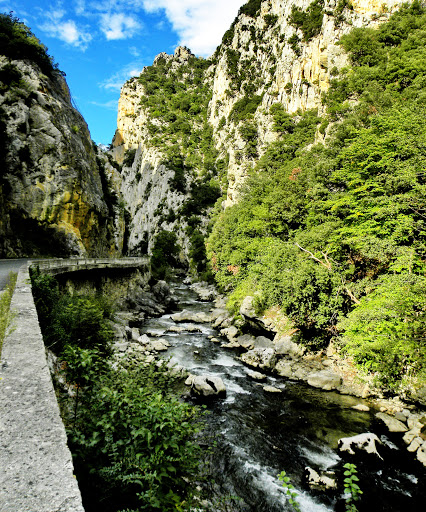 Barinca Travel & Tourism - Thumbnail