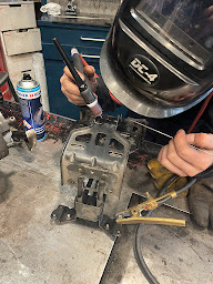 Photo n°12 de L' Artisan du Deux-Roues à Paris (Atelier de réparation de scooters)