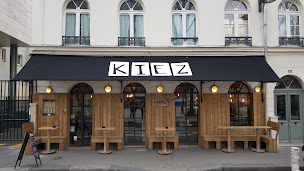 Photo n°77 de Kiez Biergarten Kanal à Paris (Bar à bières)