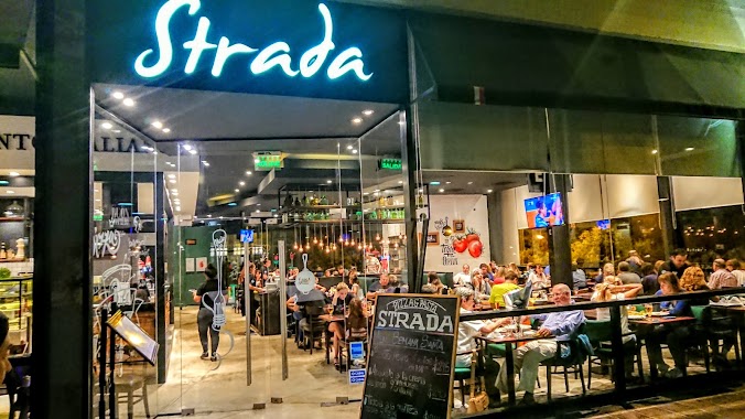 Strada, Author: Javier L