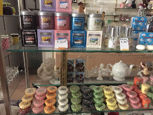 Photo n°5 de Au coin du Château (Art et Artisanat) à Azay-le-Rideau (Boutique de cadeaux)