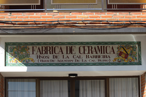 Ceramica Artistica De La Cal Barreira Logo
