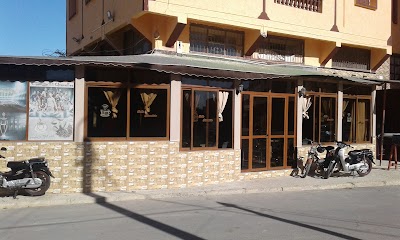 Photos of Caf&eacute; Cent Chamelles