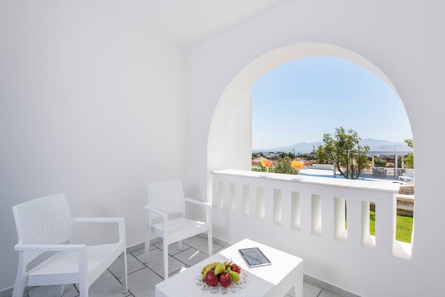 CYCLADIC ISLANDS HOTEL
