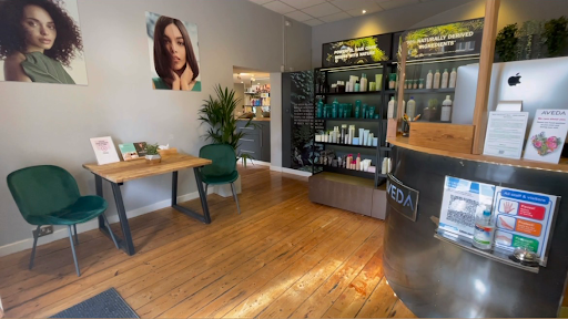 Salon on the Green